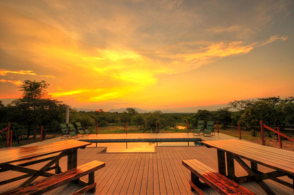 Cheetah Paw Eco Lodge Guernsey Nature Reserve Extérieur photo